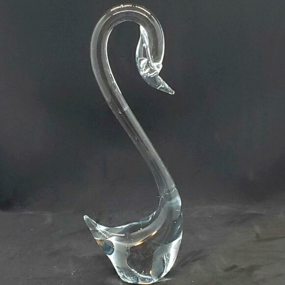 Vintage MCM Clear Art Glass Swan Paperweight or Figurine - Picture 2 of 13